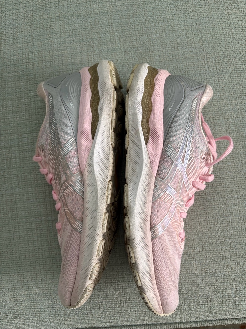ASICS Gel Nimbus 23. Pink Salt. 9.5 - Picture 7 of 9